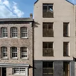 King Street Studios - King Henry IV